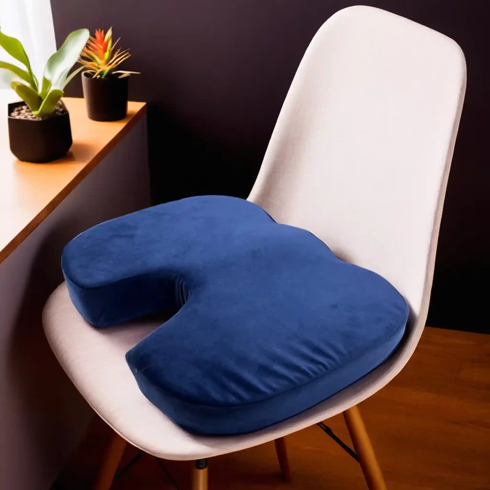Coccyx Pillow with Ventilated Cooling Gel