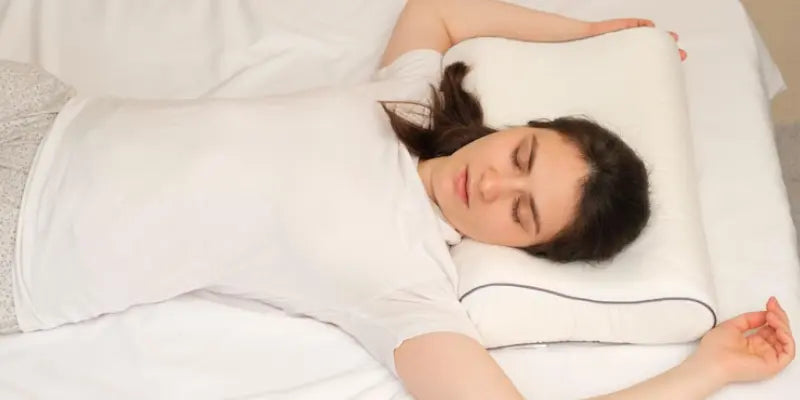 Get Rid of Neck Pain by Using a Cervical Pillow
