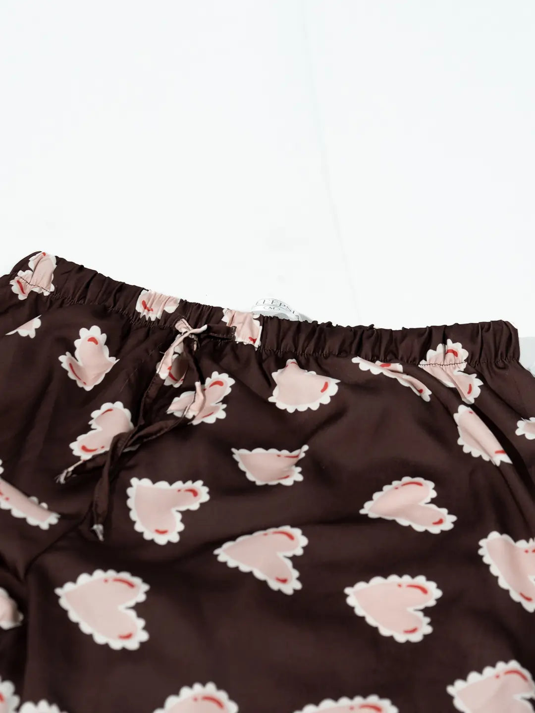 Women’s Deep Brown Inverted Scallop Hearts Printed Half Sleeve Shirt & Pajama Set