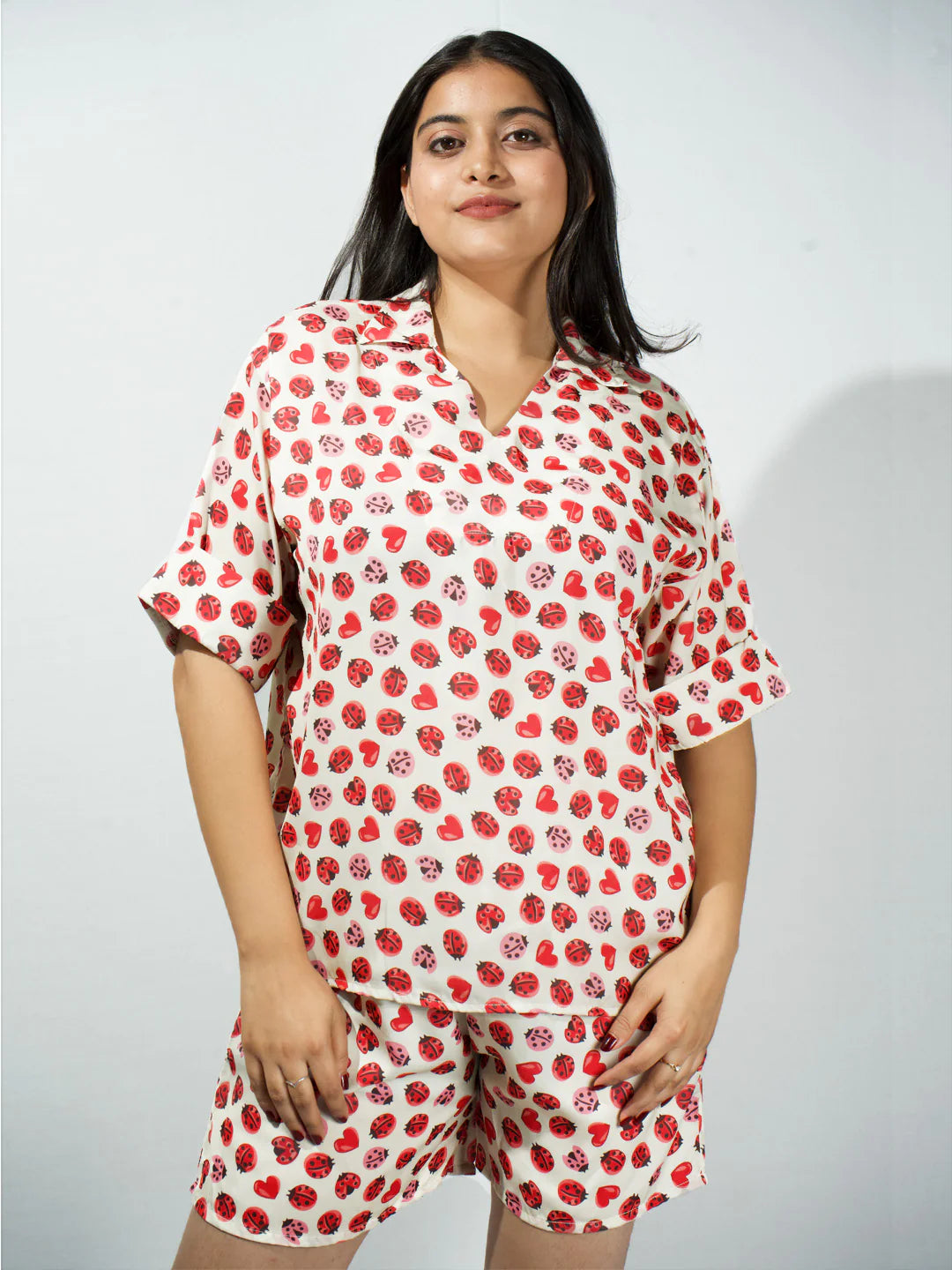 Women’s Lady Bug Printed Relaxed V-Neck Top & Shorts Set