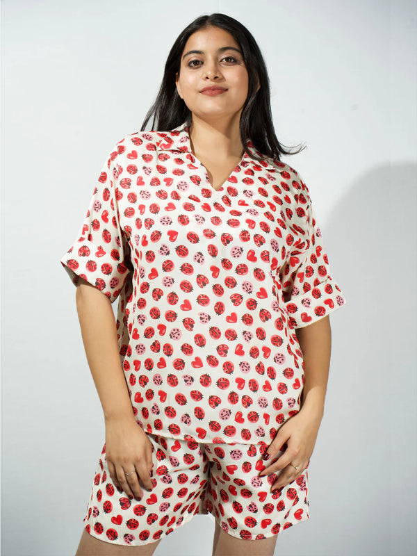 Women’s Lady Bug Printed Relaxed V-Neck Top & Shorts Set