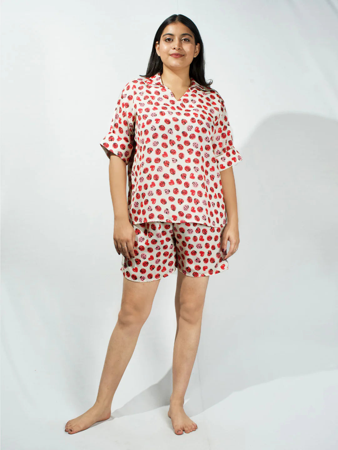 Women’s Lady Bug Printed Relaxed V-Neck Top & Shorts Set
