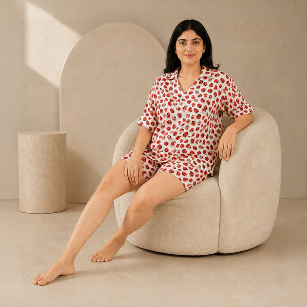 Women’s Lady Bug Printed Relaxed V-Neck Top & Shorts Set