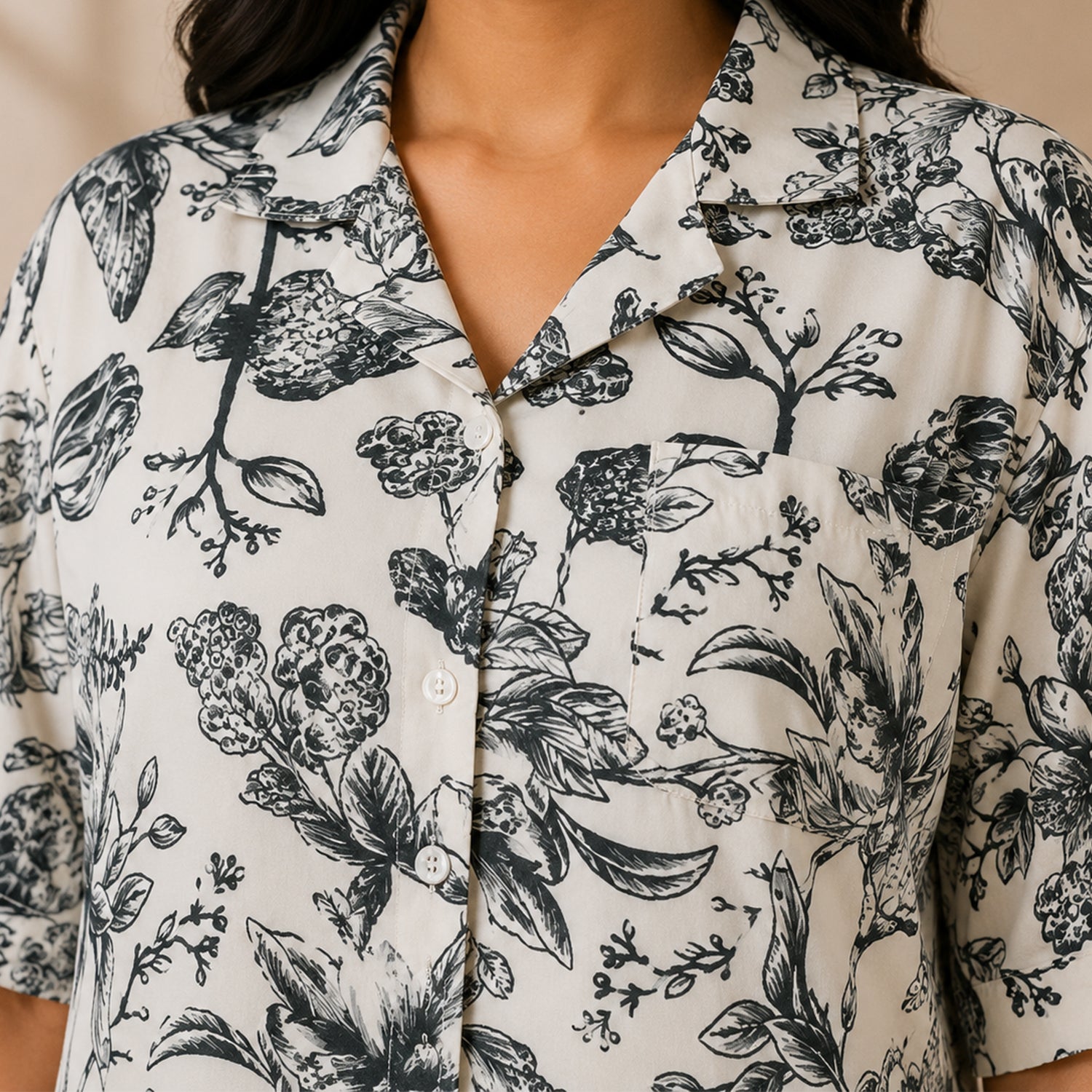Monotone Botanic Bird Print