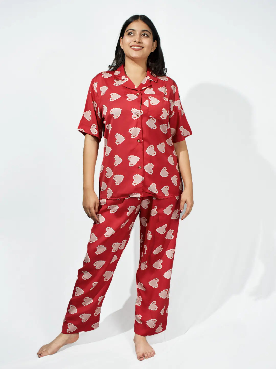 Women’s Red Inverted Scallop Hearts Printed Half Sleeve Shirt & Pajama Set